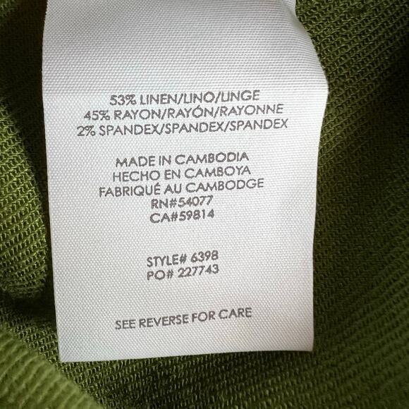 CAbi High Rise Traipse Short Linen Blend Style 6398 in Avocado Green Women Sz. 6 - Picture 11 of 12